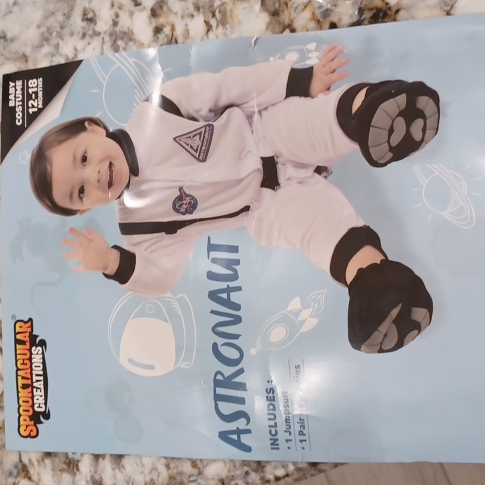 Halloween NASA Space Shuttle Astronaut Costume Infants Size 12-18 Months